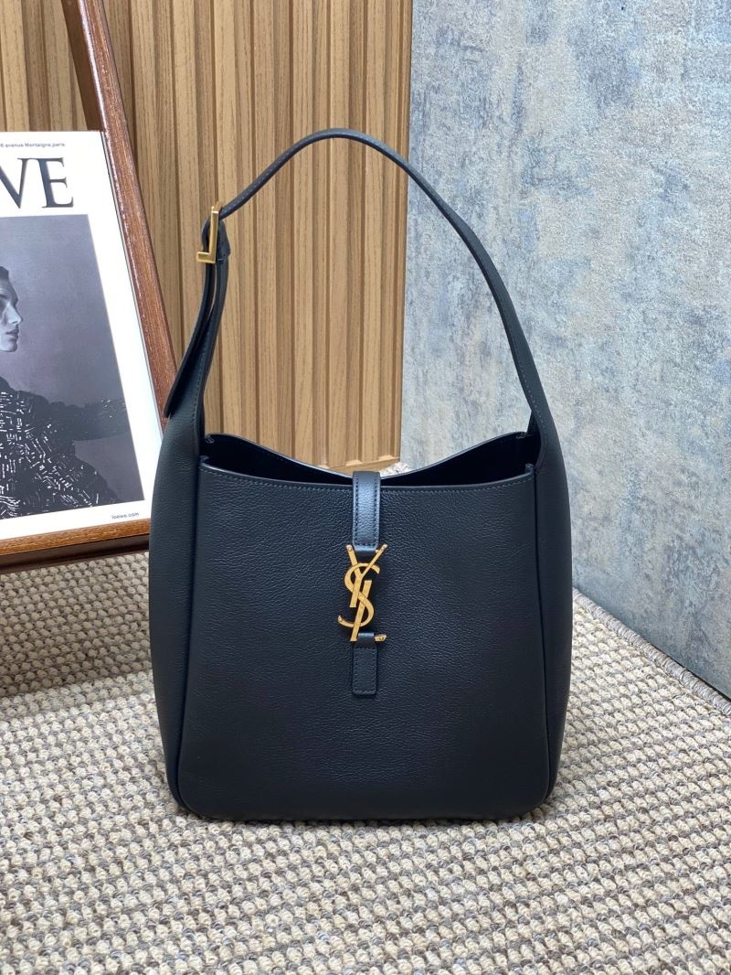 Y51 hobo bags